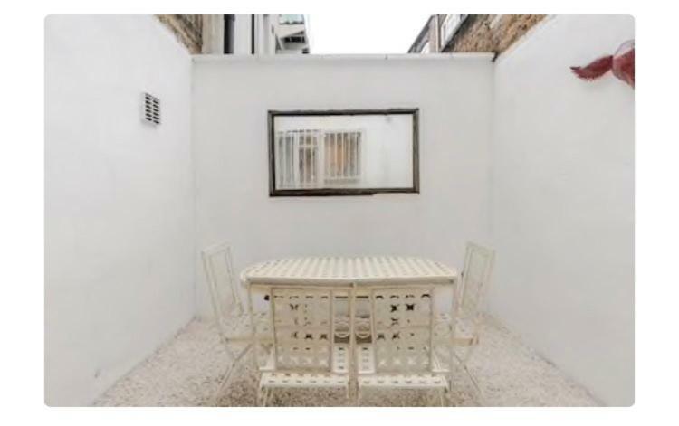The Pink House Apartment London Exterior photo